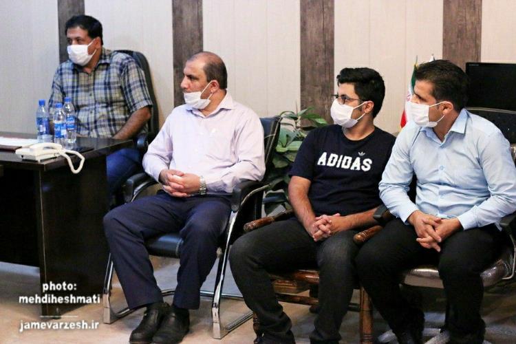   دیدار خبرنگاران ورزشی استان با نماینده بلقوه استان در مجلس شورای اسلامی