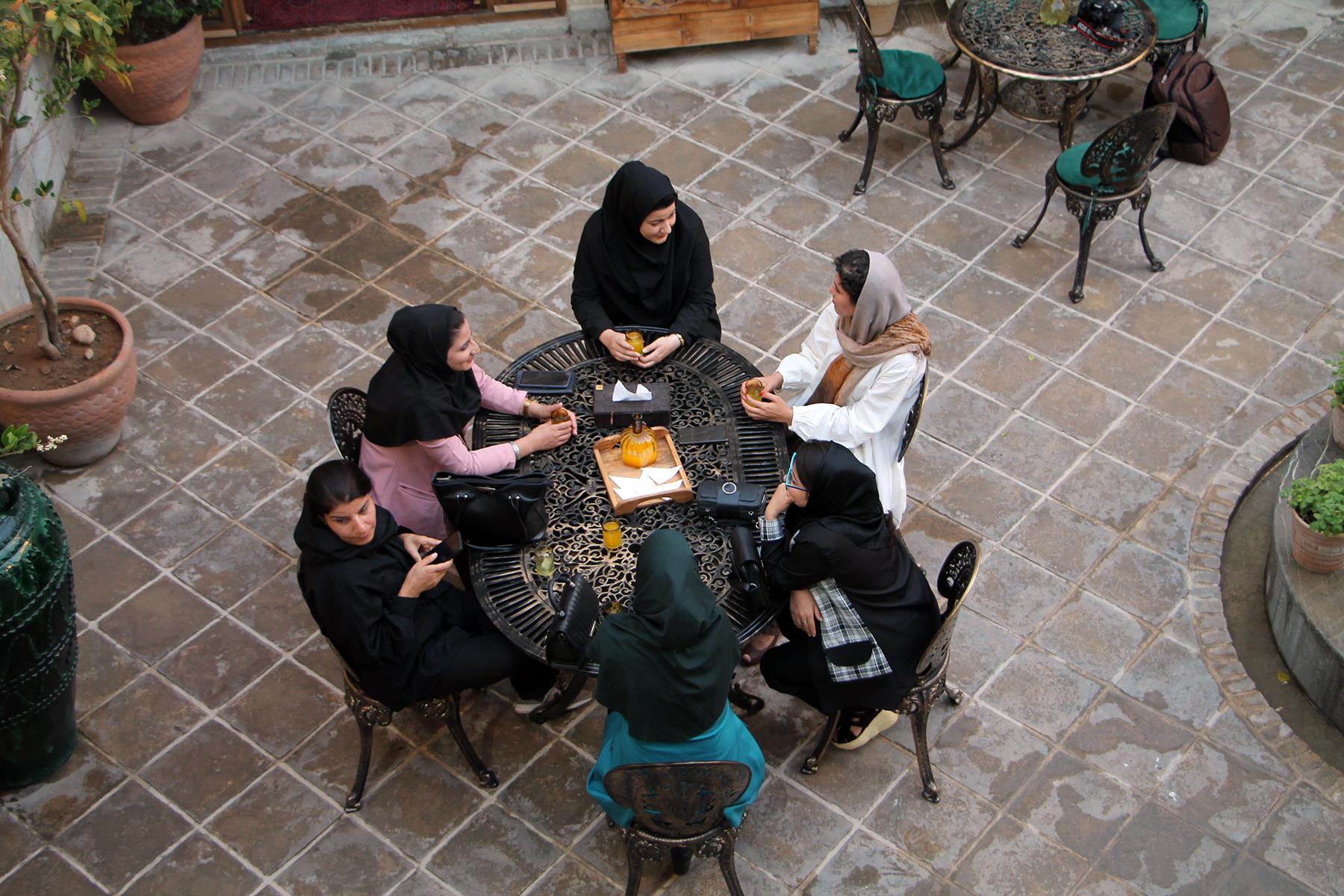 گردهمایی انجمن ورزشی نویسان استان کرمانشاه 