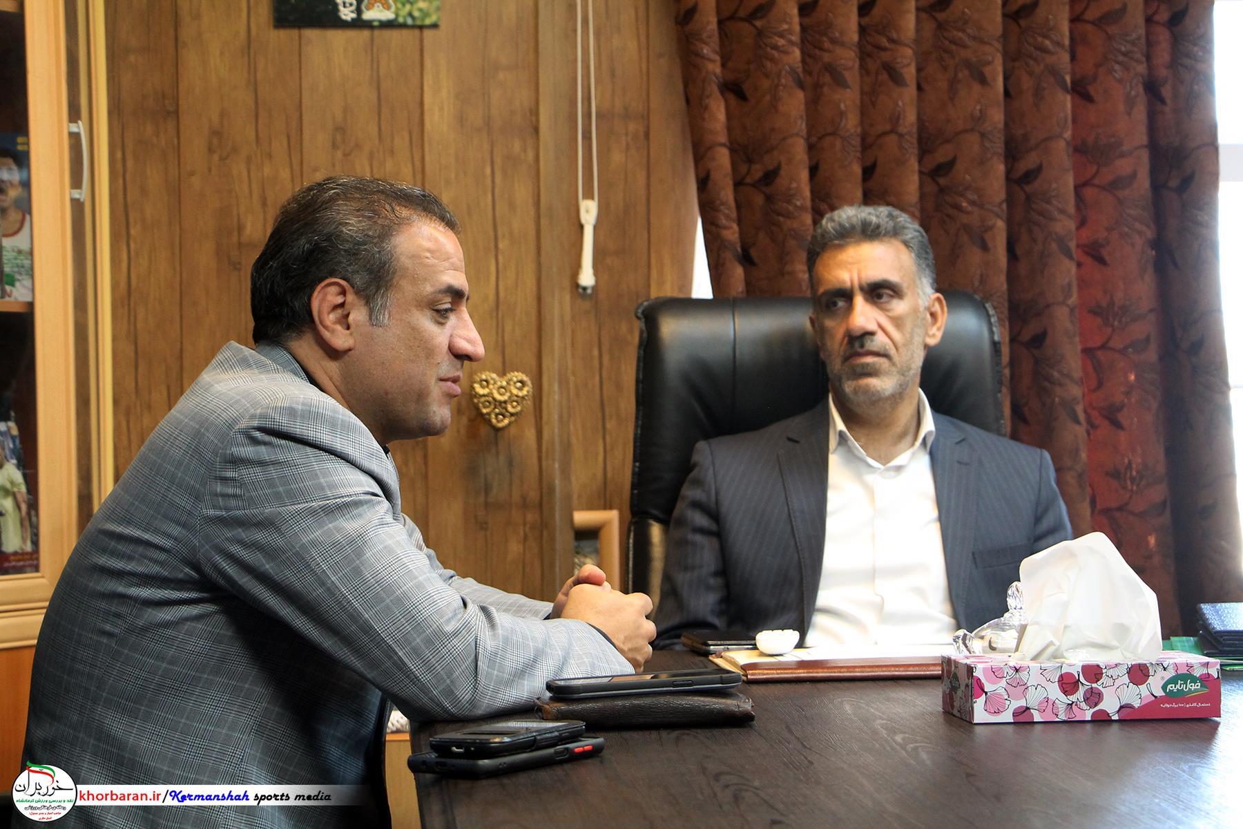 تجلیل از افتخار آفرینان کاراته