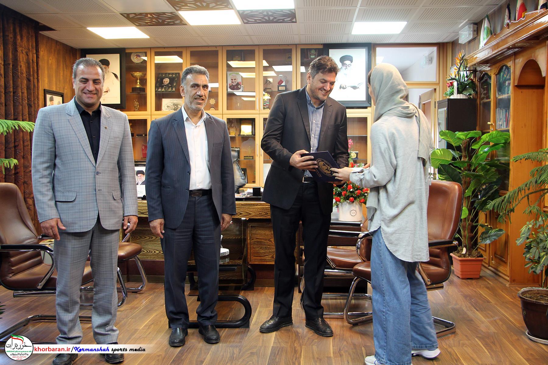 تجلیل از افتخارآفرینان کاراته استان کرمانشاه