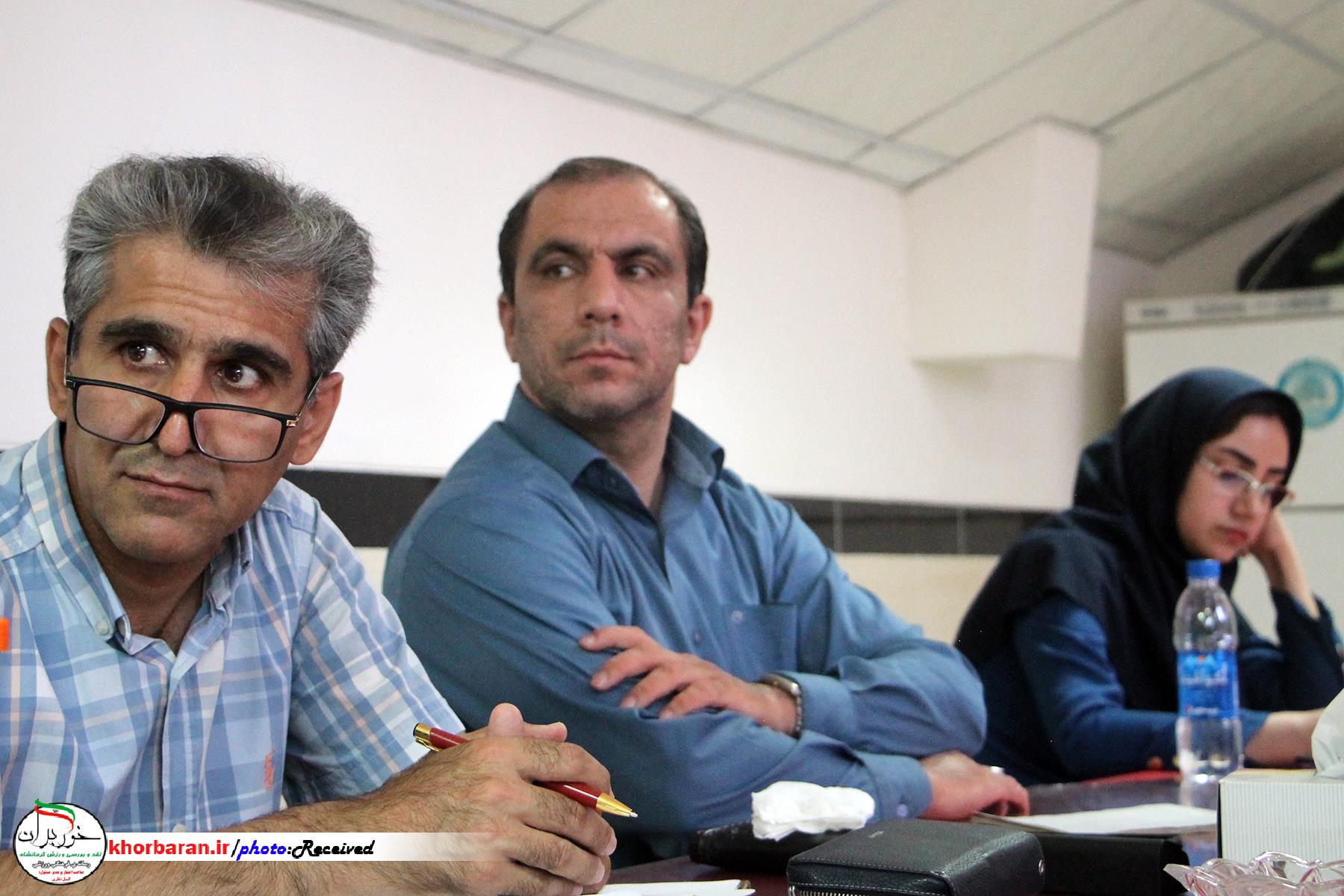  نشست هیات هندبال کرمانشاه با انجمن ورزشی نویسان
