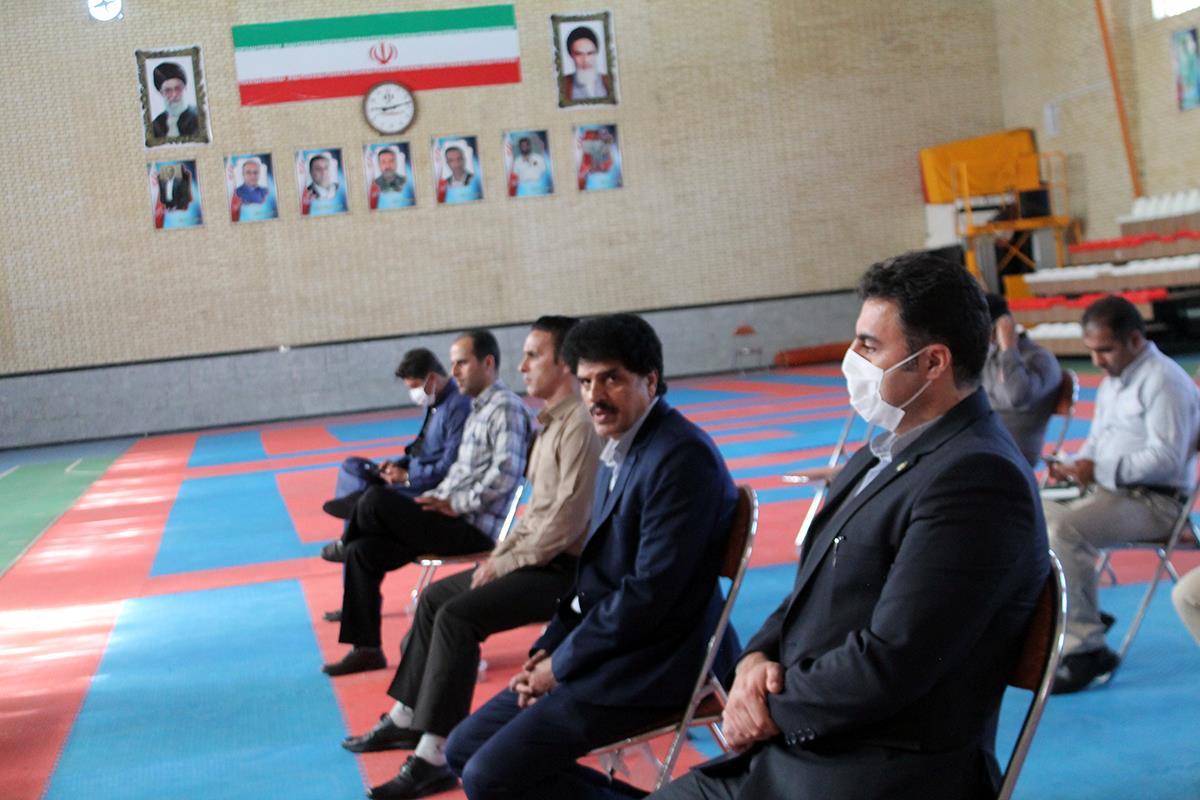  جلسه هم اندیشی هیات کاراته استان کرمانشاه با حضور مسئولین هیات های شهرستانی
