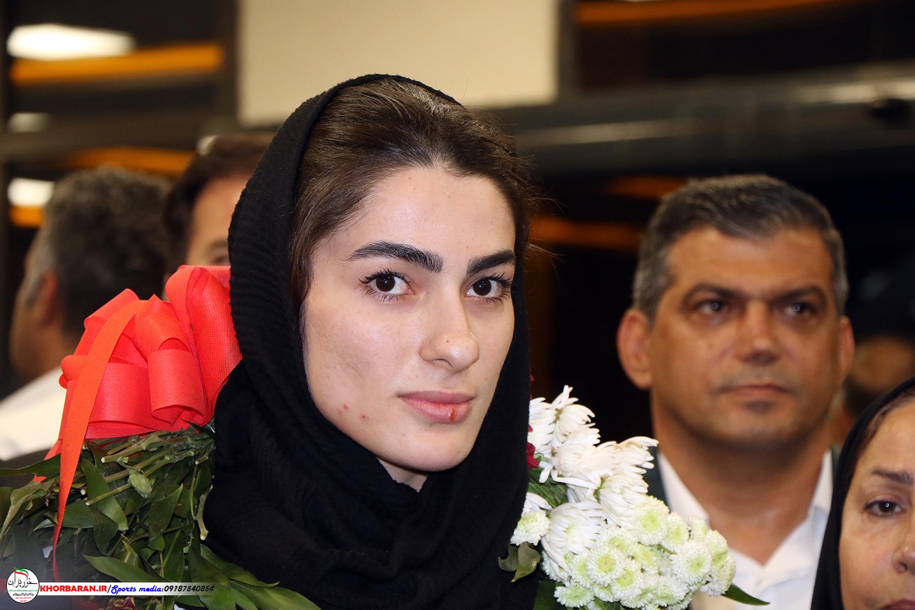 استقبال از آتوسا گلشادنژاد و پگاه زنگنه
