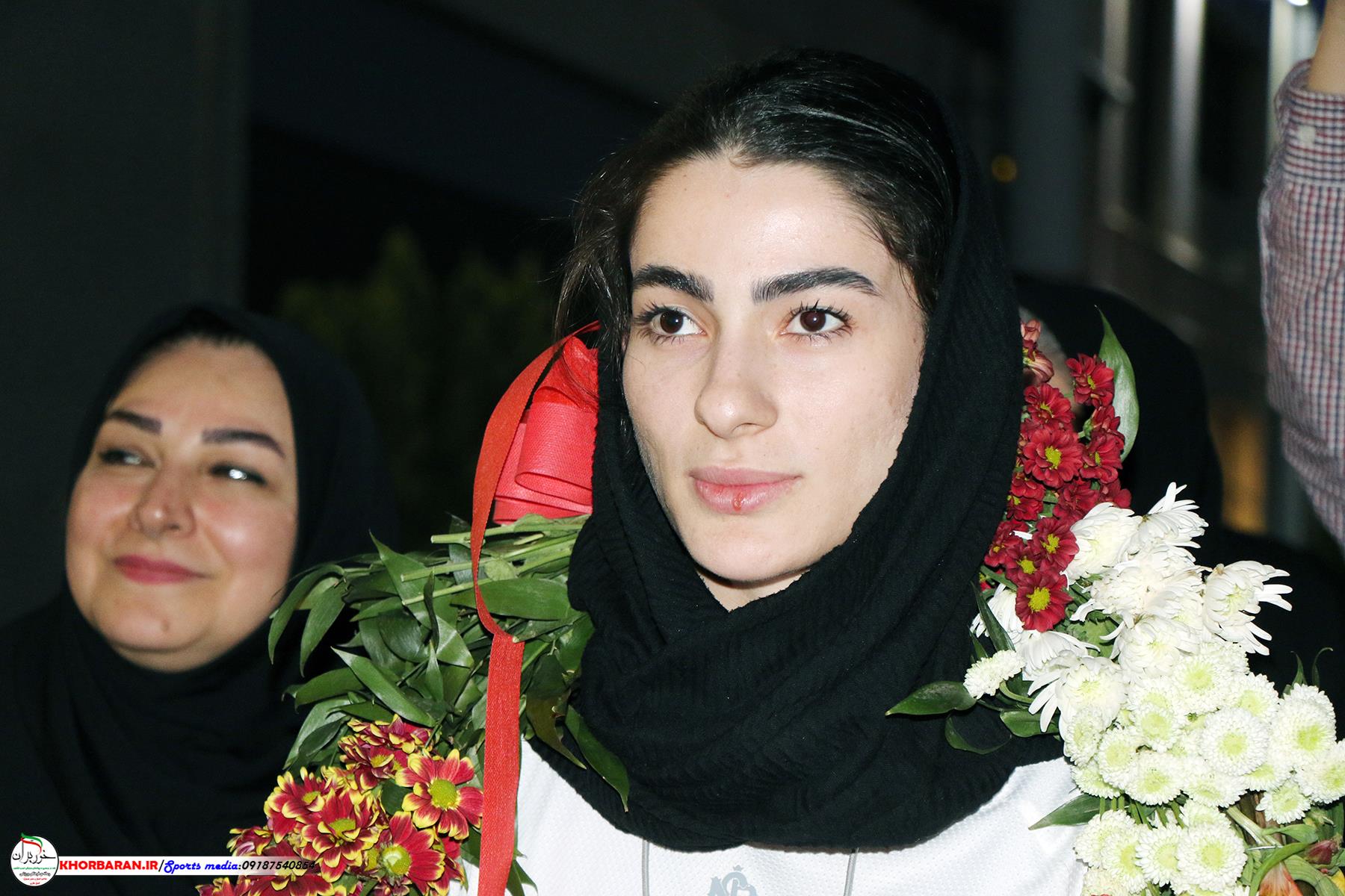 استقبال از آتوسا گلشادنژاد و پگاه زنگنه