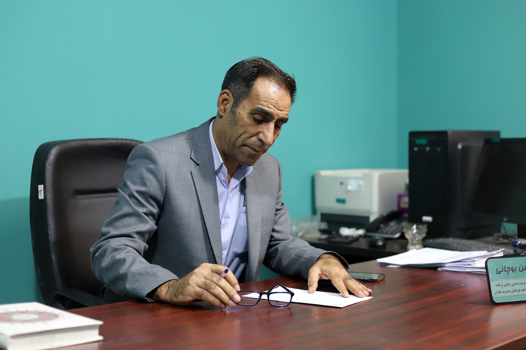 بهمن بوچانی رئیس هیات والیبال