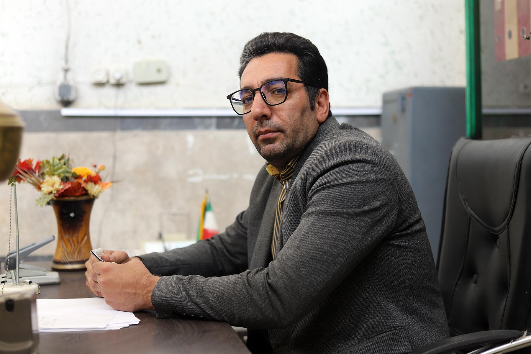 احمد کریمی رئیس هیات وزنه برداری کرمانشاه