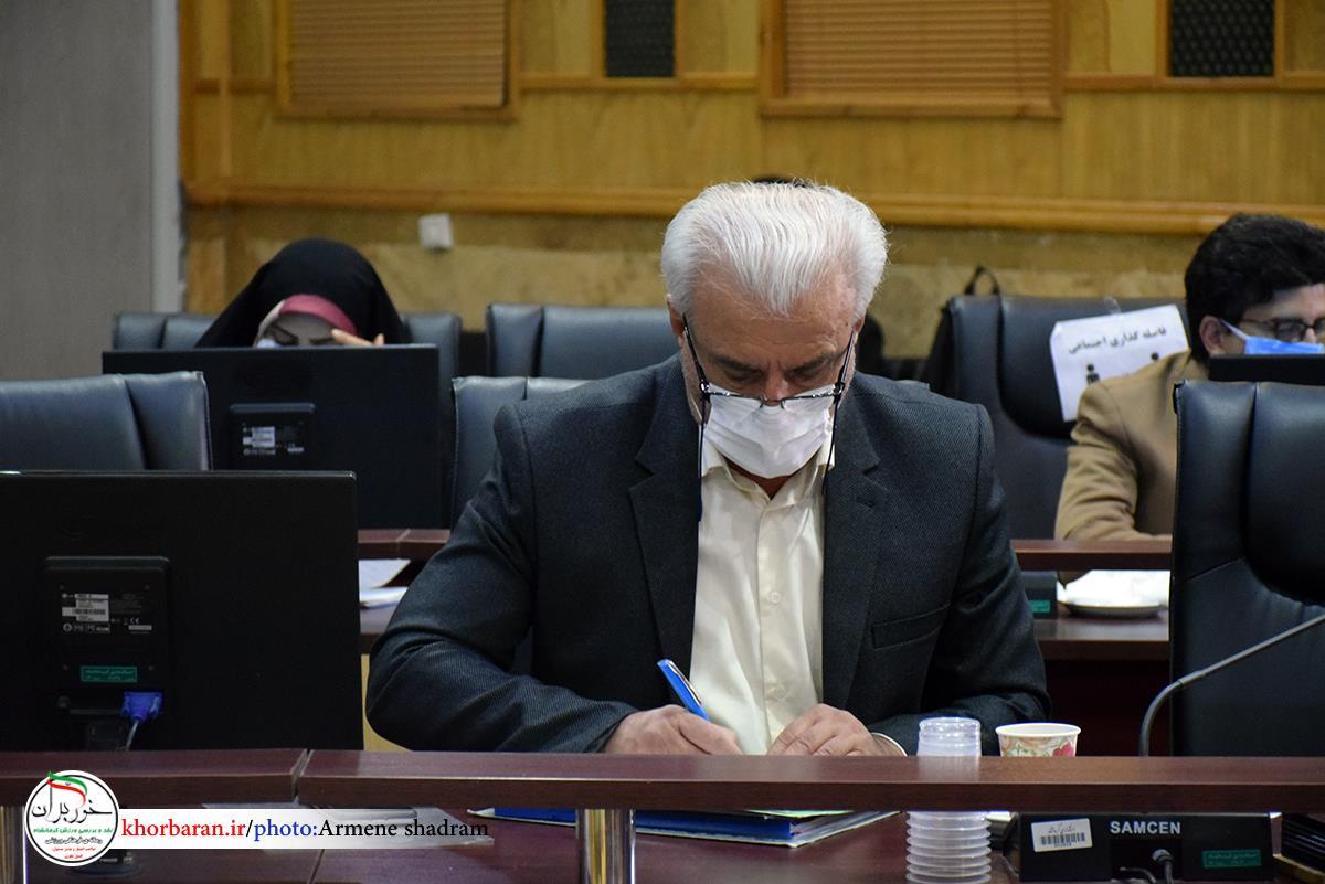  دیدار اعضای هیات فوتبال استان کرمانشاه با استاندار کرمانشاه