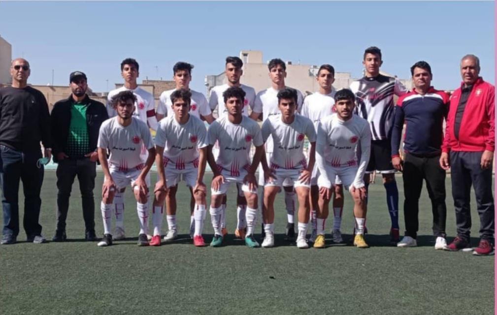 «پدیده» به صدر گروه خود لم داده است